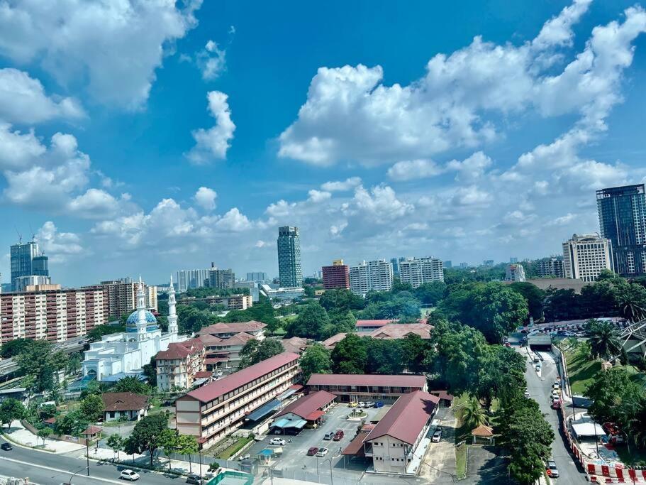 Couple Suite At Casa Residency 5 Mins Walk To Lrt, Jalan Alor & Bukit Bintang Kuala Lumpur Exteriör bild