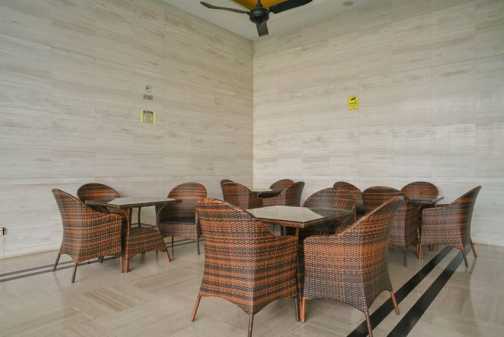 Couple Suite At Casa Residency 5 Mins Walk To Lrt, Jalan Alor & Bukit Bintang Kuala Lumpur Exteriör bild