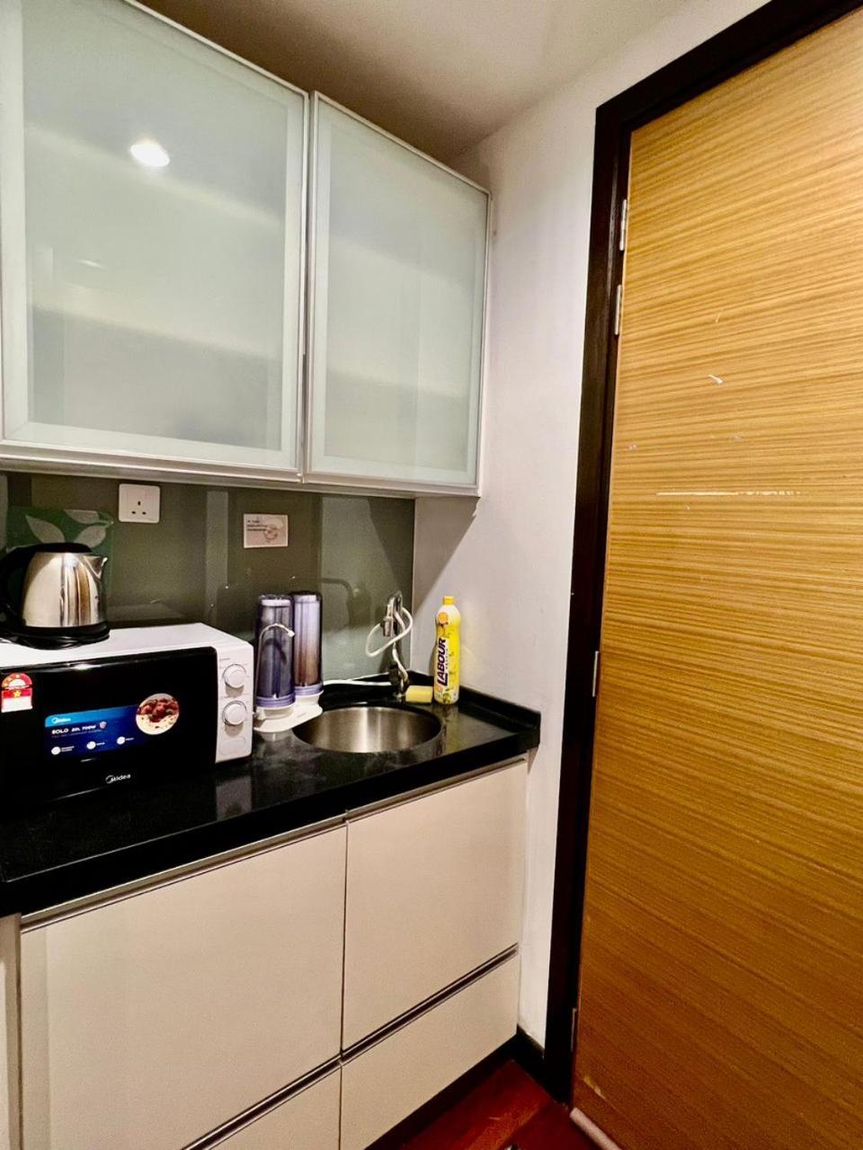 Couple Suite At Casa Residency 5 Mins Walk To Lrt, Jalan Alor & Bukit Bintang Kuala Lumpur Exteriör bild